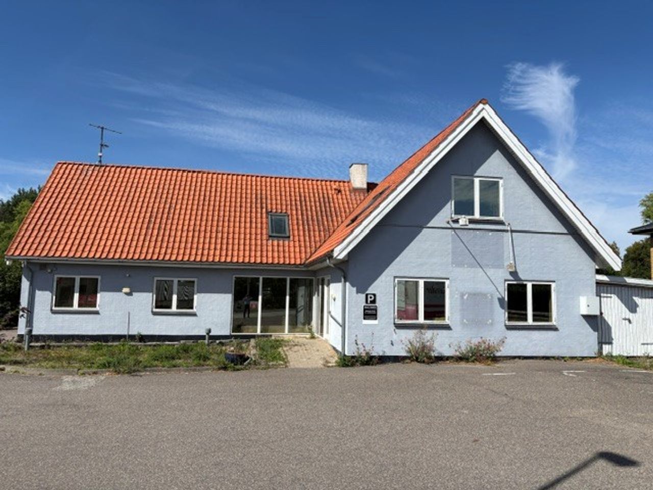 image 01